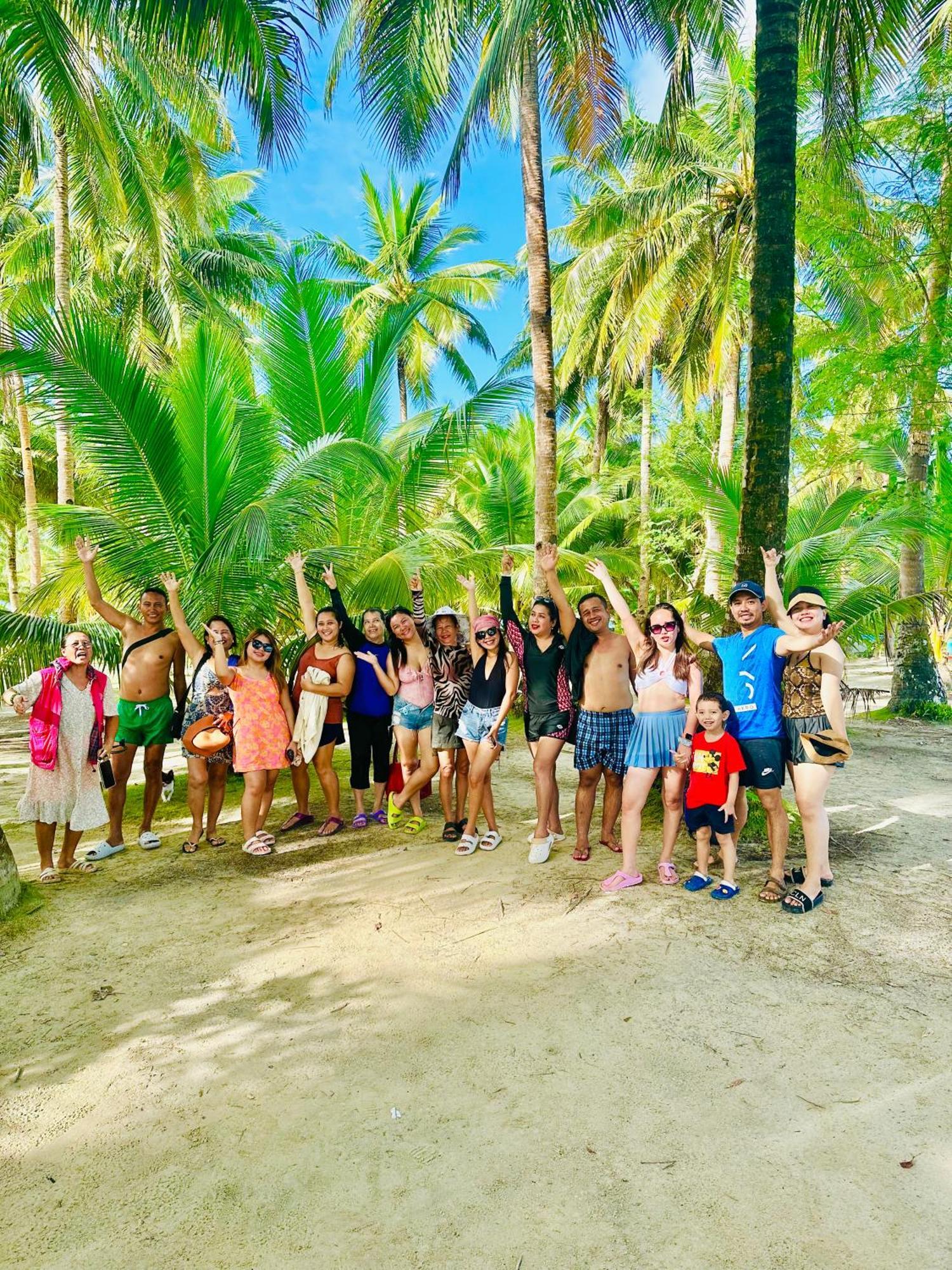 Siargao Zita'S Garden Inn General Luna  Eksteriør bilde